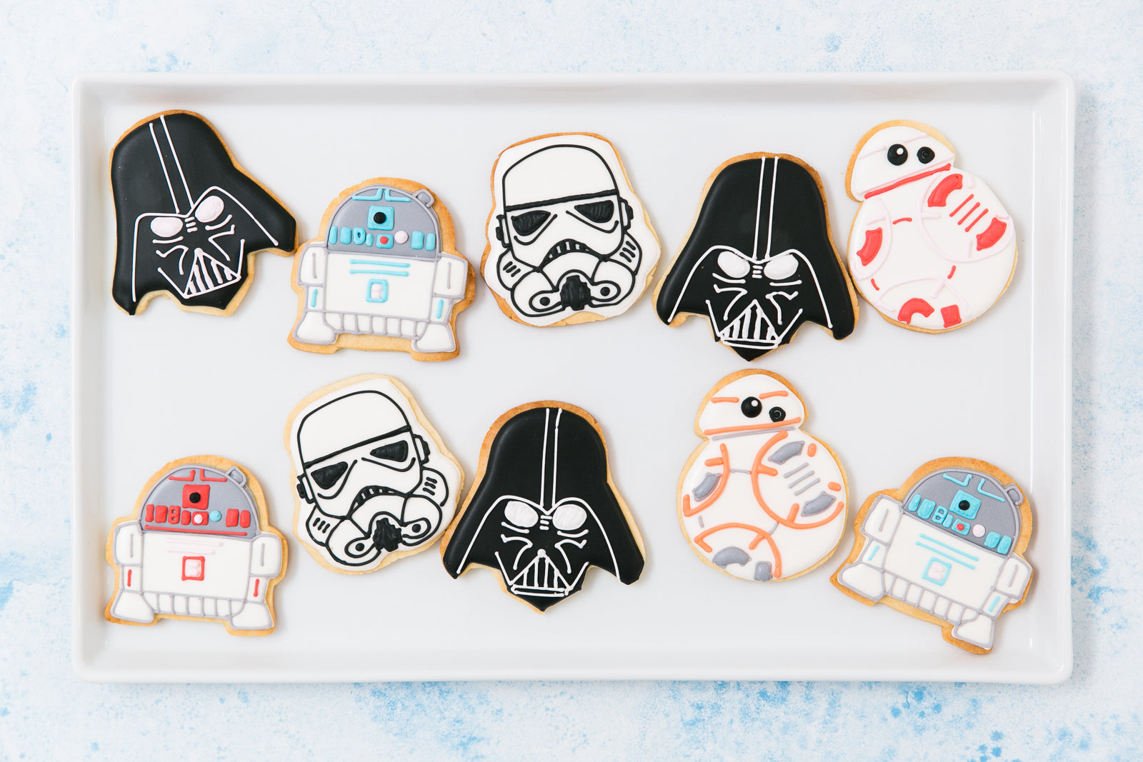 Star Wars party ideas for a boy's birthday party. 