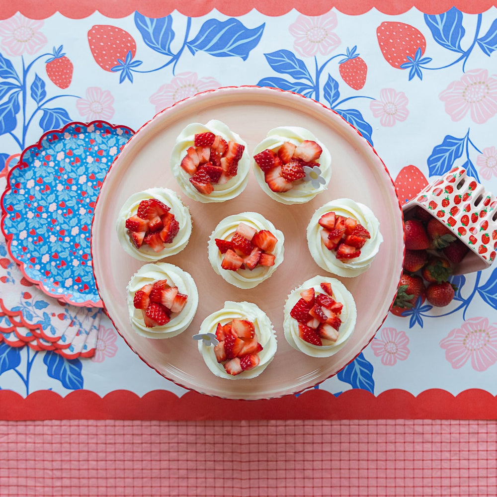 SUMMER STRAWBERRY TABLE RUNNER Bonjour Fête Table Covers & Placemats SUMMER STRAWBERRY TABLE RUNNER Bonjour Fete - Party Supplies