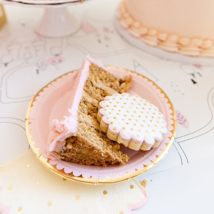 PRINCESS CROWN PLATES My Mind’s Eye Bonjour Fete - Party Supplies