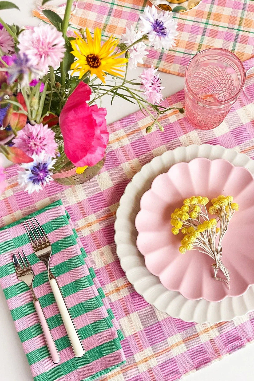 Archive New York table runners, placemats, and cloth napkins in plaid and gingham for holiday and everyday tables.