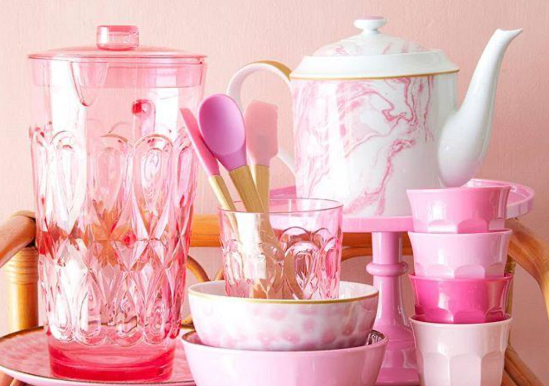 Kitchen & Entertaining
