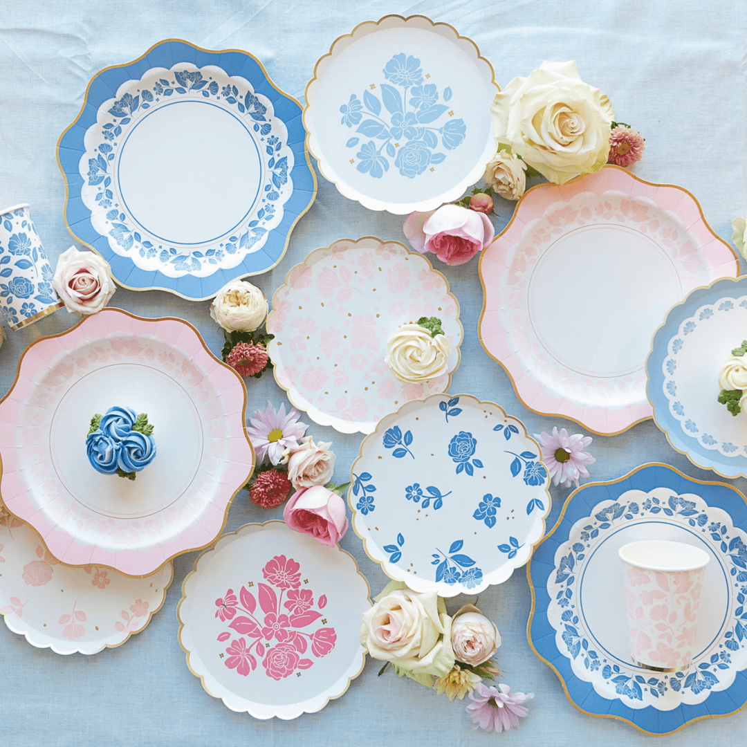 Petal pink elegant floral print dinner plates for a spring, garden, or bridal party