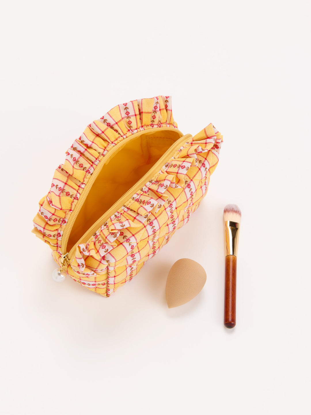 Shiraleah Scarlett Quilted Small Zip Pouch