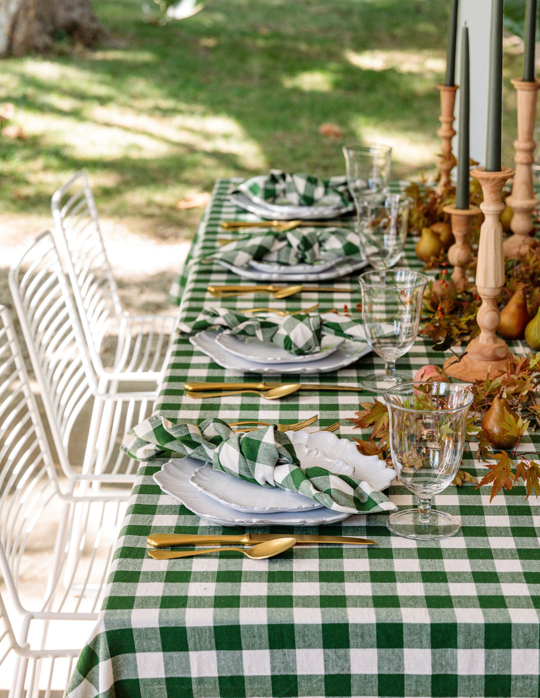 GINGHAM - Hunter Tablecloth Heather Taylor Home variable GINGHAM - Hunter Tablecloth Bonjour Fete - Party Supplies