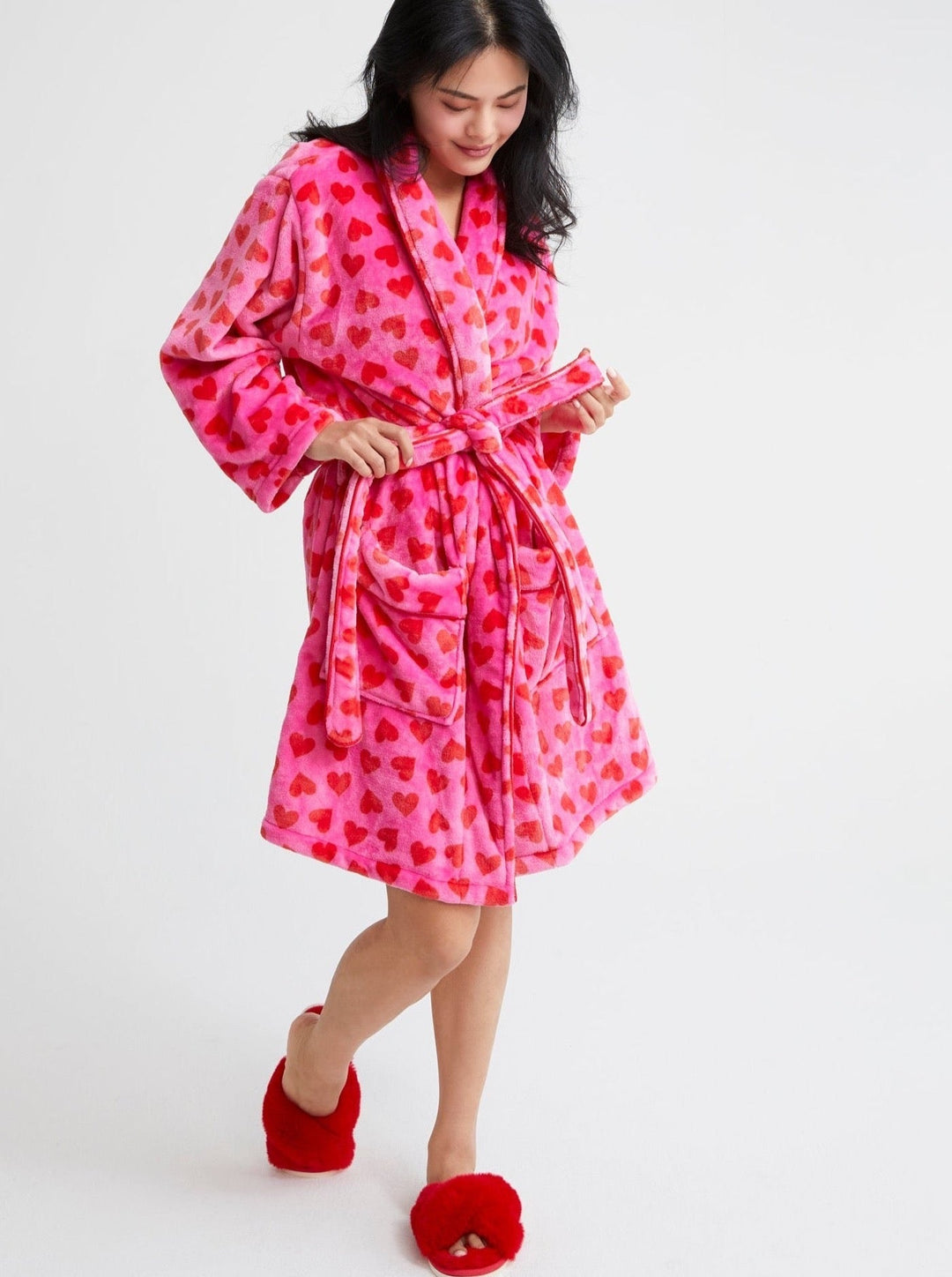 Shiraleah Hearts Robe, Pink Shiraleah Retail Robes & Spa Wraps Shiraleah Hearts Robe, Pink Bonjour Fete - Party Supplies