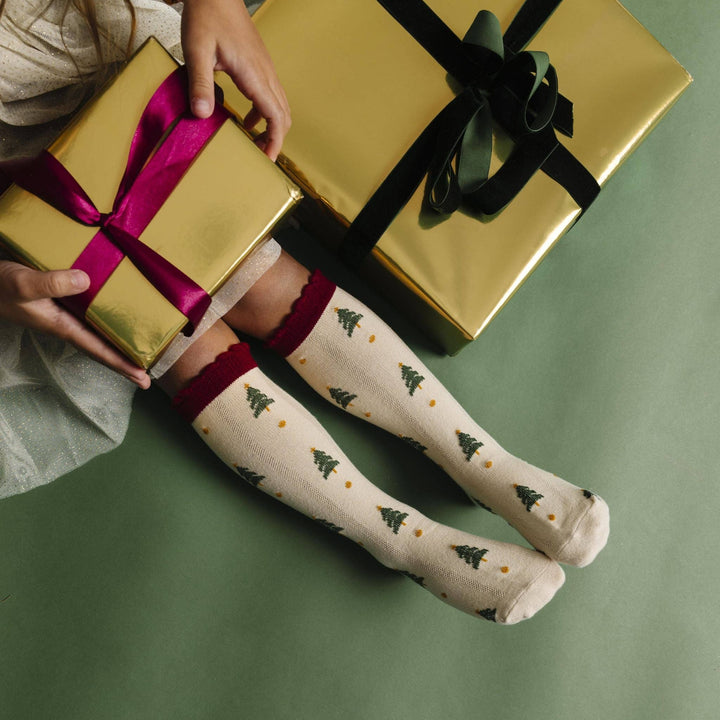 Tree Farm Scalloped Knee Socks: 0-6 MONTHS Little Stocking Co. Tree Farm Scalloped Knee Socks: 0-6 MONTHS Bonjour Fete - Party Supplies