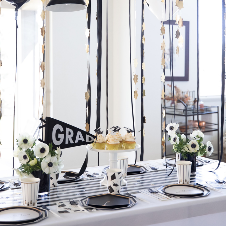 2025 BONJOUR FÊTE GRADUATION COLLECTION Bonjour Fête  2025 BONJOUR FÊTE GRADUATION COLLECTION Bonjour Fete - Party Supplies
