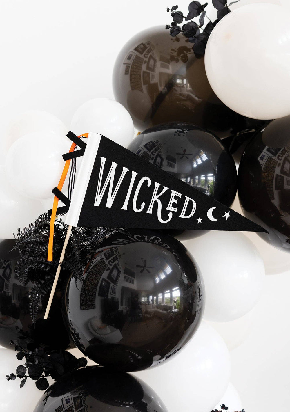 PLHB279 - Wicked Felt Pennant My Mind’s Eye Halloween Decor PLHB279 - Wicked Felt Pennant Bonjour Fete - Party Supplies
