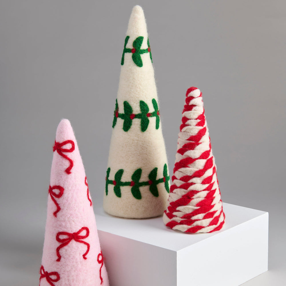 Shiraleah Assorted Set of 3 Festive Bow Decorative Trees, Multi Shiraleah Retail Décor Shiraleah Assorted Set of 3 Festive Bow Decorative Trees, Multi Bonjour Fete - Party Supplies