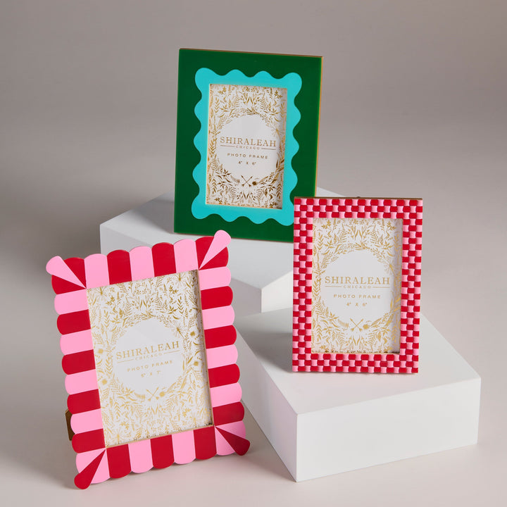 Shiraleah Viva Wave 4" x 6" Picture Frame Shiraleah Retail Frames Shiraleah Viva Wave 4" x 6" Picture Frame Bonjour Fete - Party Supplies