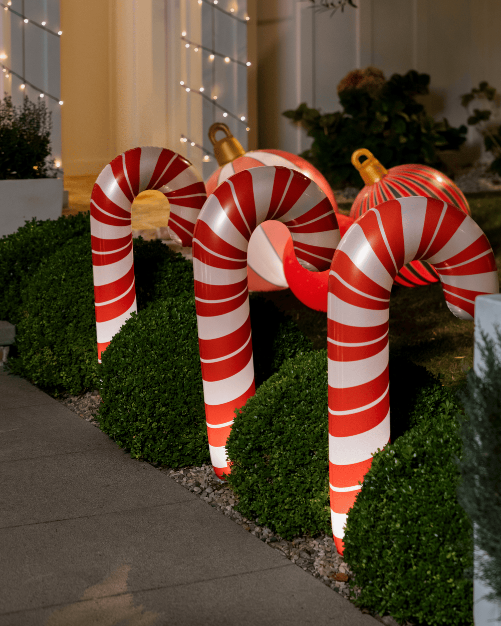 Inflatable Candy Canes Funboy Holiday Decor Inflatable Candy Canes Bonjour Fete - Party Supplies