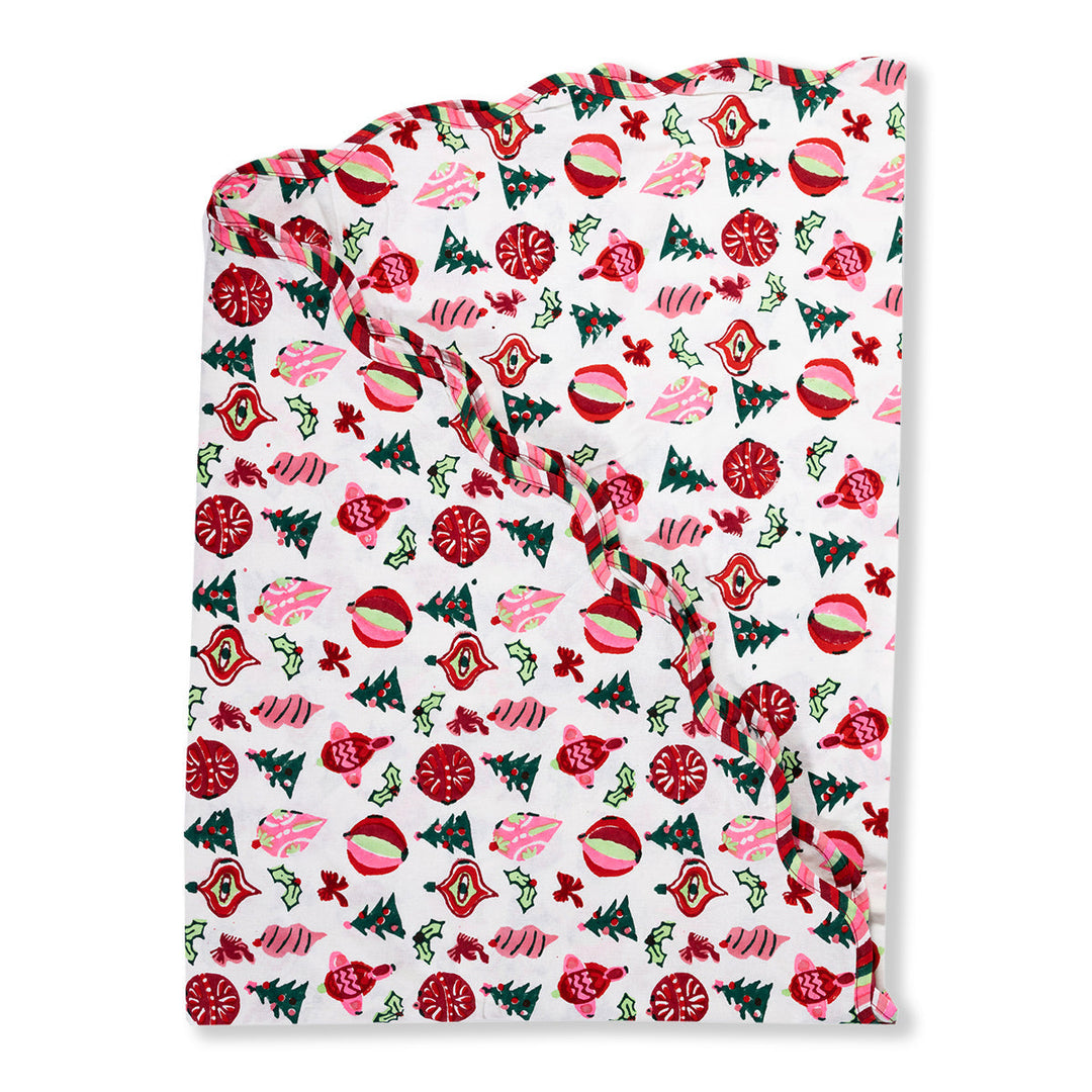 Noella Round Tablecloth Bonjour Fete Party Supplies Christmas Holiday Kitchen & Entertaining