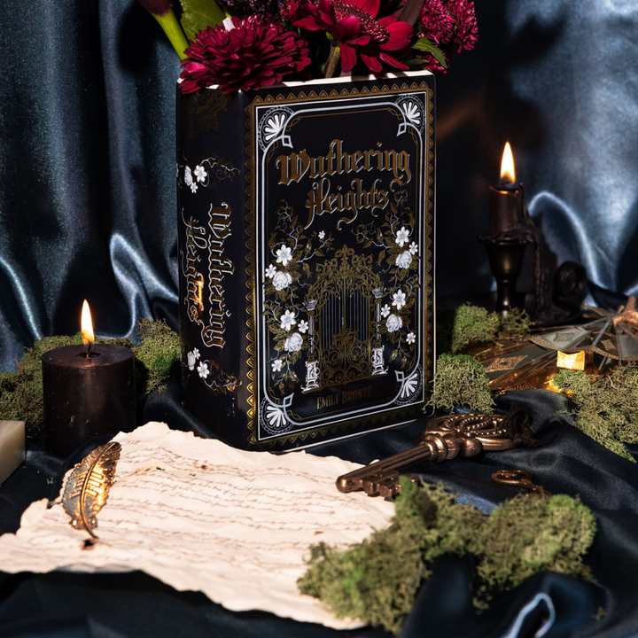 WUTHERING HEIGHTS LARGE BOOK VASE Steel Mill Gifts Book Vase WUTHERING HEIGHTS LARGE BOOK VASE Bonjour Fete - Party Supplies