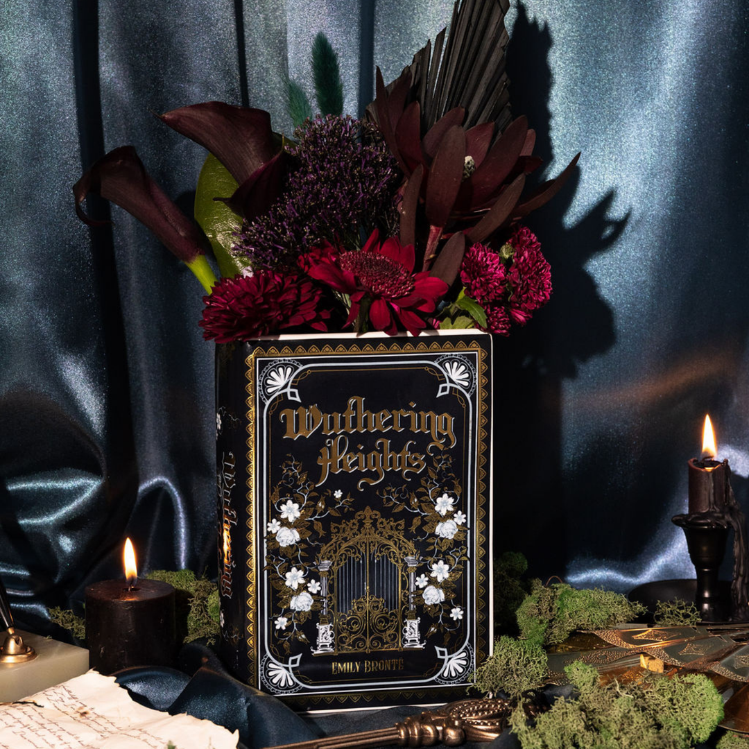 WUTHERING HEIGHTS LARGE BOOK VASE Steel Mill Gifts Book Vase WUTHERING HEIGHTS LARGE BOOK VASE Bonjour Fete - Party Supplies
