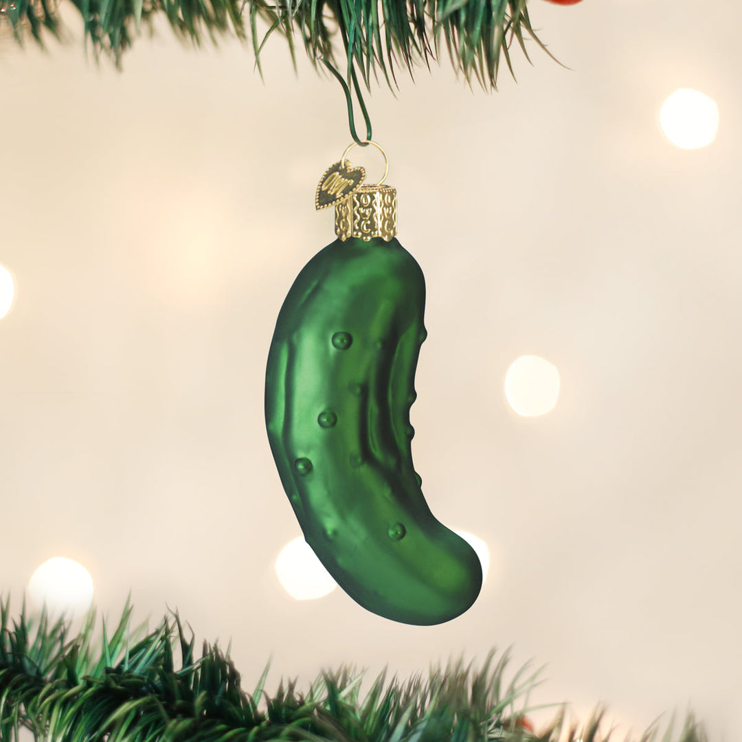 Pickle Ornament Old World Christmas 3.5 X 2 X 1.5 / 28016 Pickle Ornament Bonjour Fete - Party Supplies