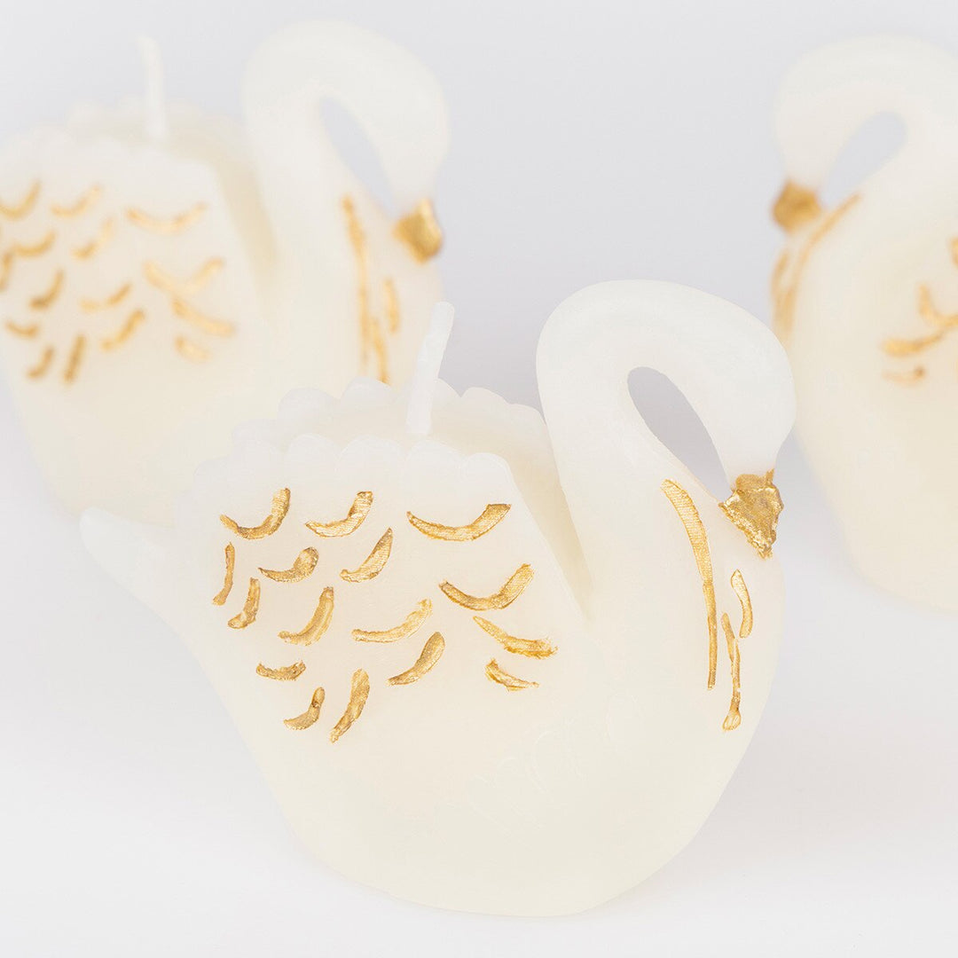 Swan Candles (x 3)