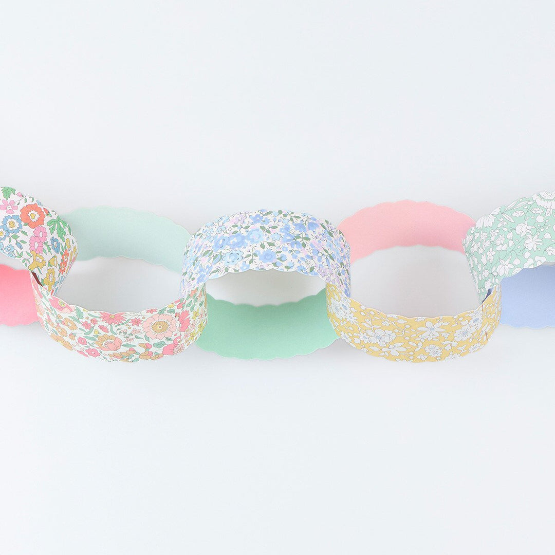 Meri Meri X Liberty Floral Scalloped Paper Chain Garland