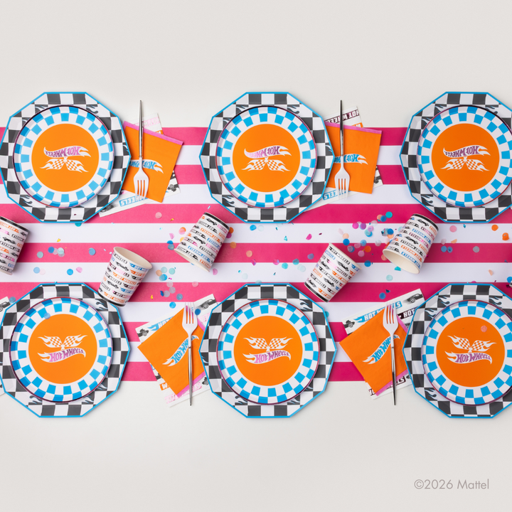 HOT WHEELS™ X BONJOUR FETE BLACK CHECKER LARGE PLATES Bonjour Fete Plates HOT WHEELS™ X BONJOUR FETE BLACK CHECKER LARGE PLATES Bonjour Fete - Party Supplies