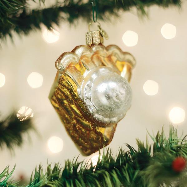 Apple Pie A La Mode Ornament Old World Christmas 3.5 X 2.75 X 2.25 / 32476 Apple Pie A La Mode Ornament Bonjour Fete - Party Supplies