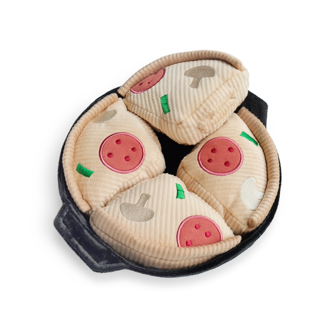 DEEP DISH PIZZA//ENRICHMENT DOG TOY Lambwolf Collective DEEP DISH PIZZA//ENRICHMENT DOG TOY Bonjour Fete - Party Supplies
