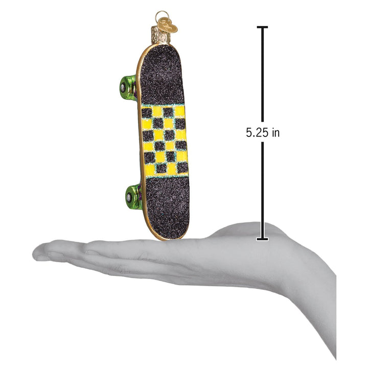 Skateboard Ornament Old World Christmas 5.25 X 1.25 X 1 / 44079 Skateboard Ornament Bonjour Fete - Party Supplies