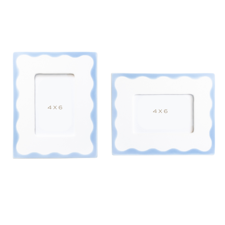 Customizable Scallop Picture Frame