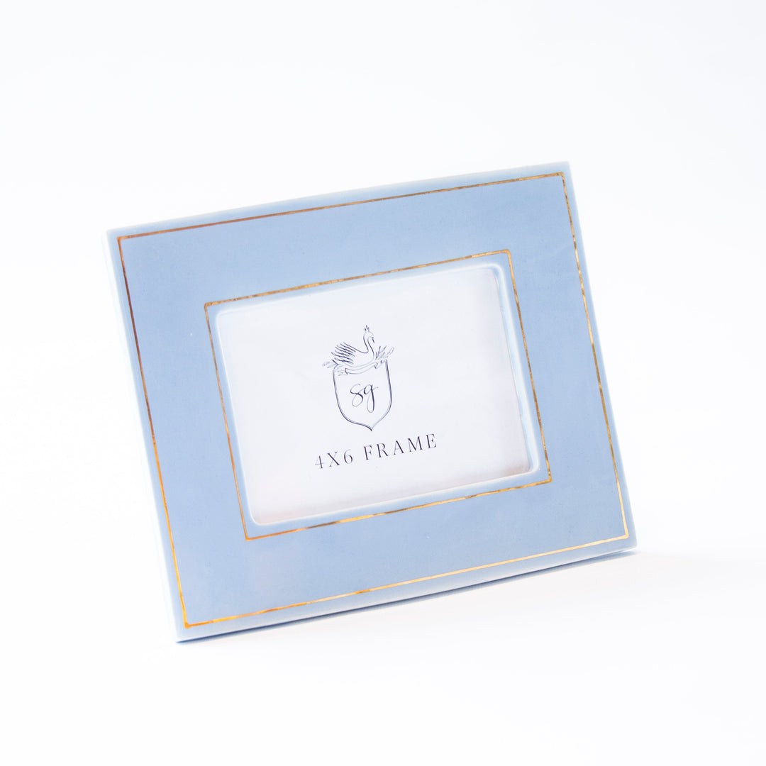 Gold Border Picture Frame