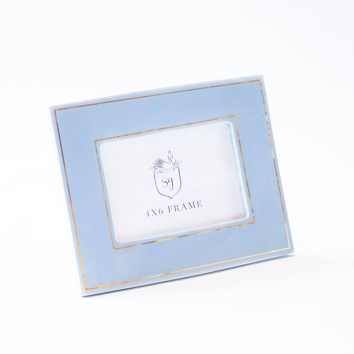 Gold Border Picture Frame