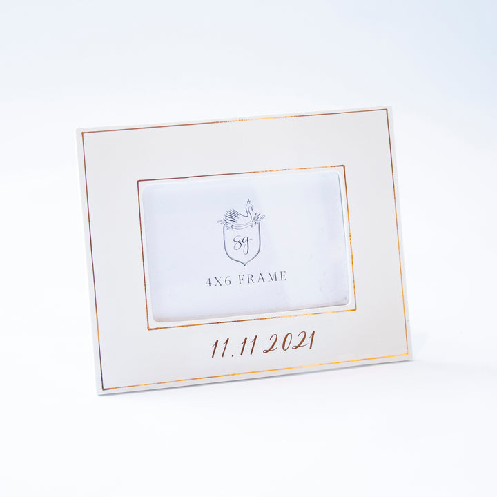 Gold Border Picture Frame