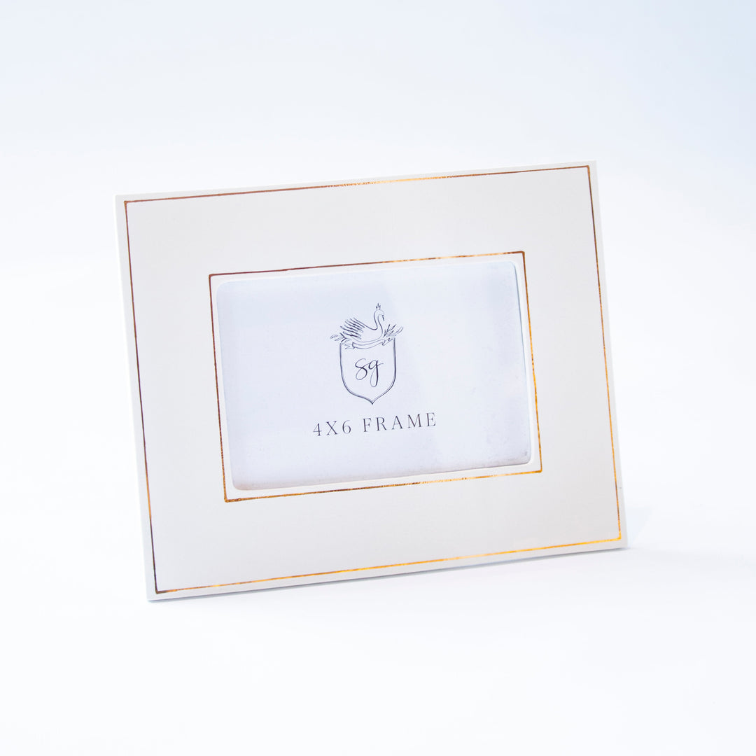Gold Border Picture Frame