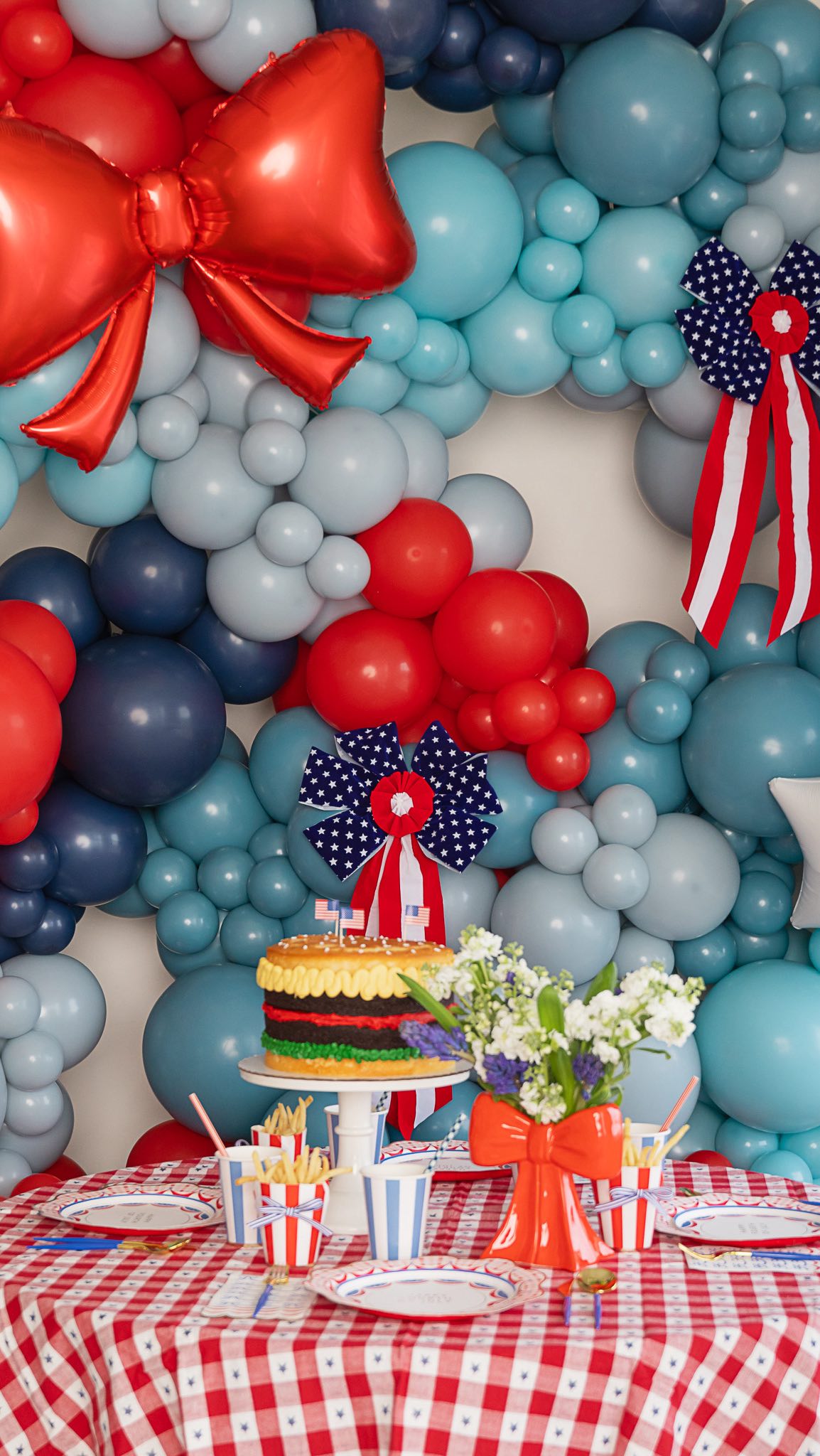 4th of july party ideas red white blue balloons bow balloon