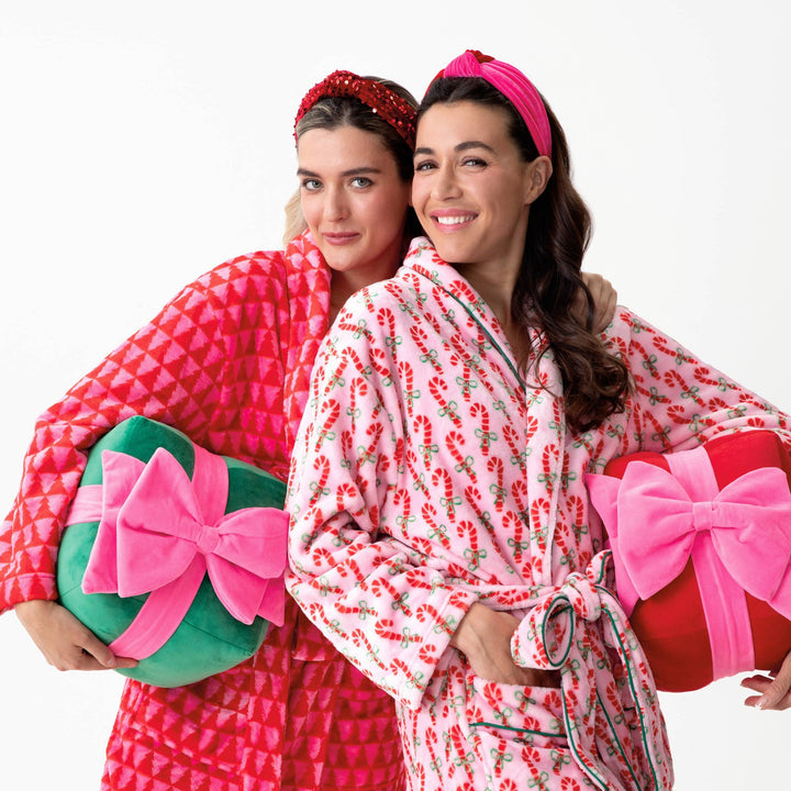 GIFT BOX MEDIUM PILLOW: PINK Shiraleah GIFT BOX MEDIUM PILLOW: PINK Bonjour Fete - Party Supplies