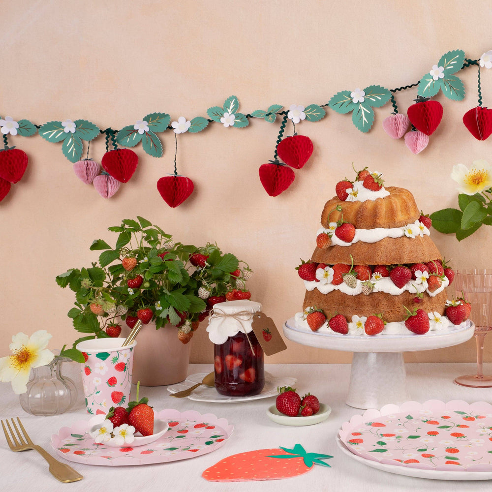 Strawberry Pattern Cups Meri Meri Strawberry Pattern Cups Bonjour Fete - Party Supplies