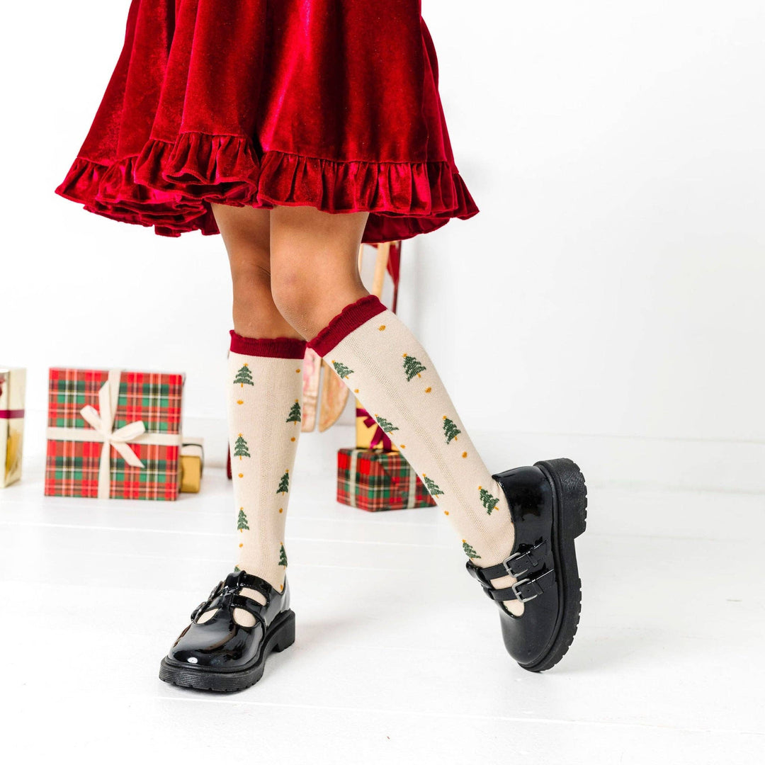 Tree Farm Scalloped Knee Socks: 0-6 MONTHS Little Stocking Co. Tree Farm Scalloped Knee Socks: 0-6 MONTHS Bonjour Fete - Party Supplies