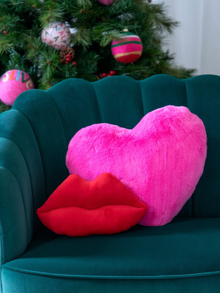 Shiraleah Jovi Heart Pillow