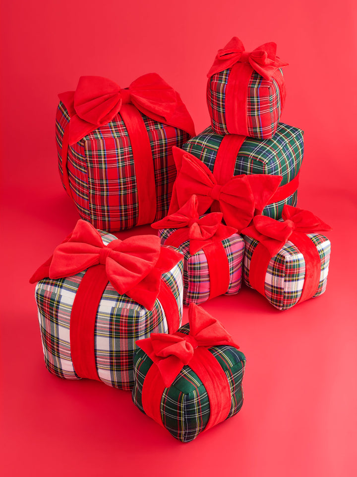 Shiraleah Assorted Set of 7 Scottie Gift Box Pillows, Multi