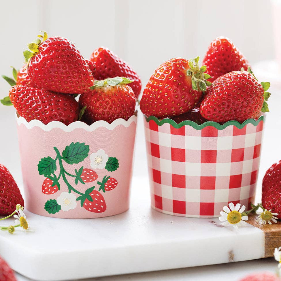PLCC2072x - Strawberry Gingham Baking Cup My Mind’s Eye PLCC2072x - Strawberry Gingham Baking Cup Bonjour Fete - Party Supplies