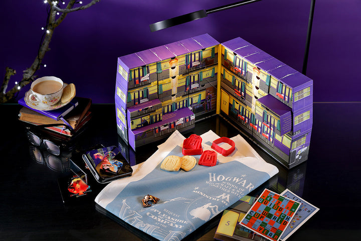 Harry Potter: Collector's Advent Calendar Insight Editions Collector Edition Harry Potter: Collector's Advent Calendar Bonjour Fete - Party Supplies