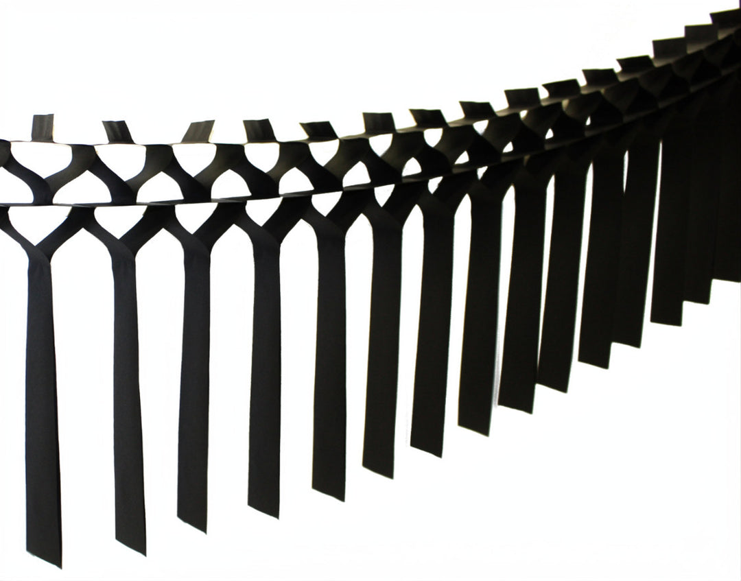 Black Streamer Garland