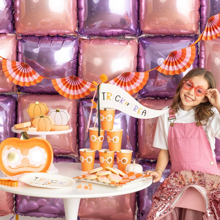GVP1210 - Groovy Pumpkin Party Cup My Mind’s Eye GVP1210 - Groovy Pumpkin Party Cup Bonjour Fete - Party Supplies