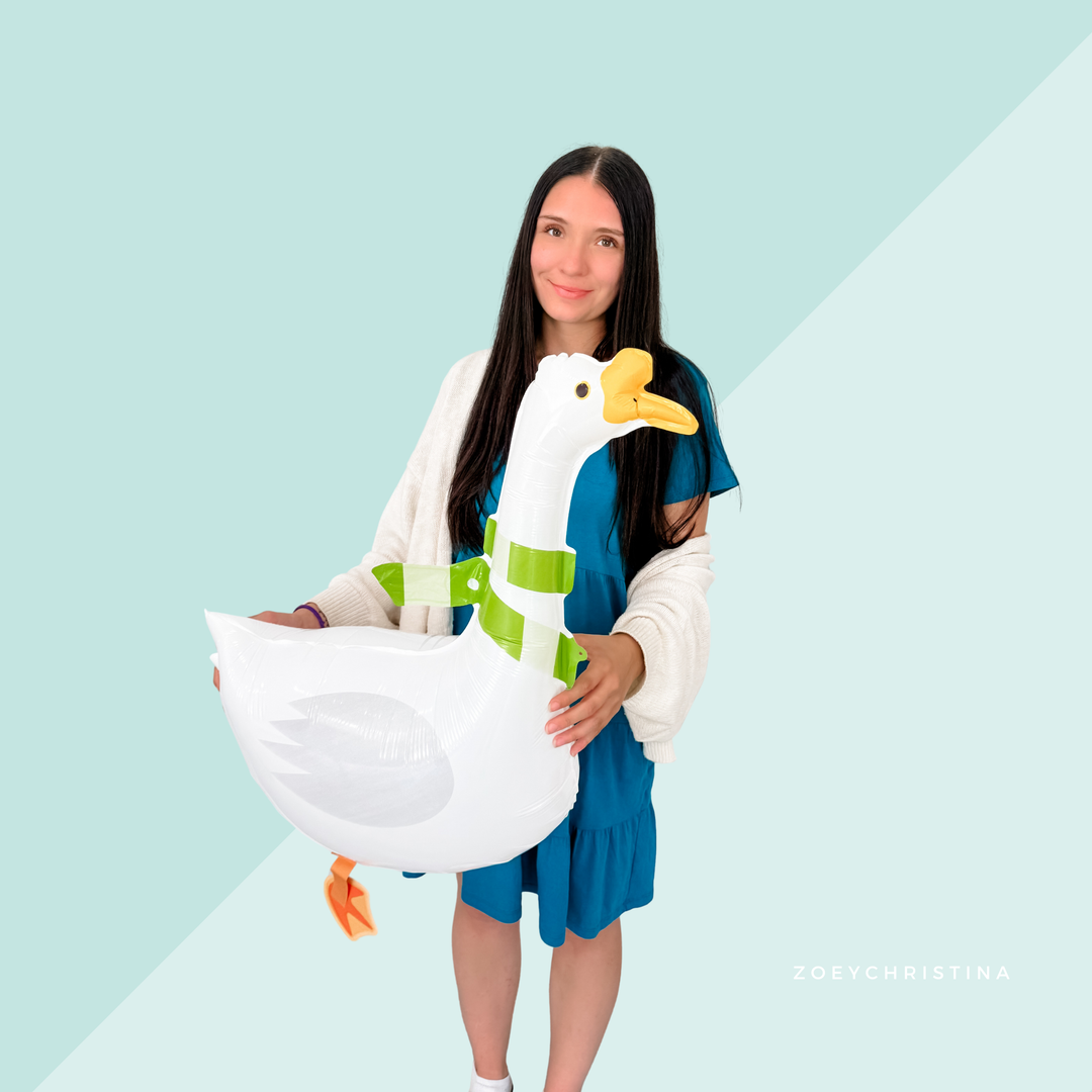 Large Goose Foil Balloon – Farm, Cottagecore & Animal-Themed Zoey Christina Large Goose Foil Balloon – Farm, Cottagecore & Animal-Themed Bonjour Fete - Party Supplies