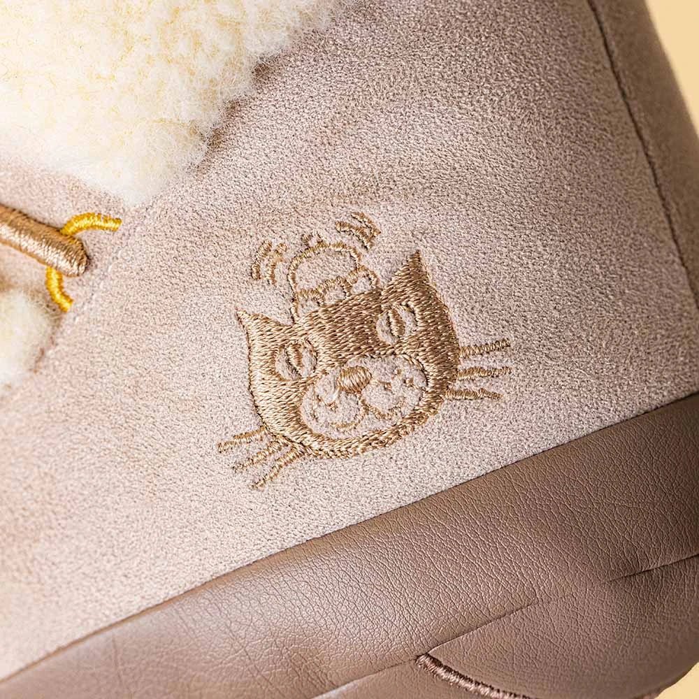 Amuseables Petra Snow Boot by Jellycat
