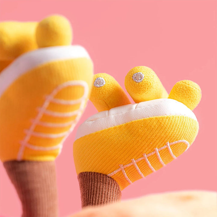 AMUSEABLES SUN ROLLER SKATES BY JELLYCAT - Bonjour Fête 
