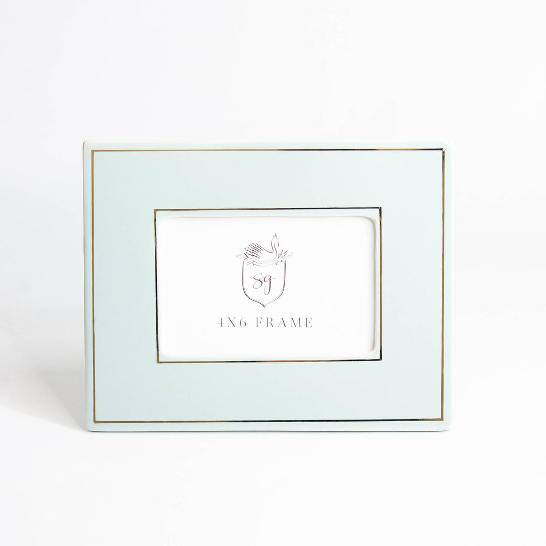 Gold Border Picture Frame