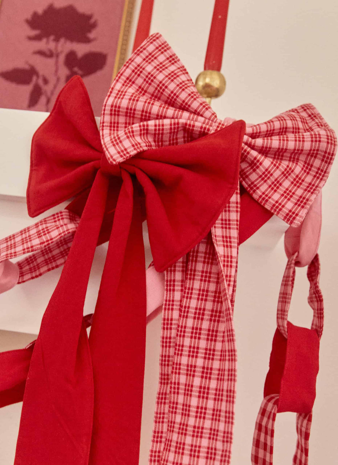 KATHERINE PLAID - Valentine Fabric Bow Heather Taylor Home simple KATHERINE PLAID - Valentine Fabric Bow Bonjour Fete - Party Supplies