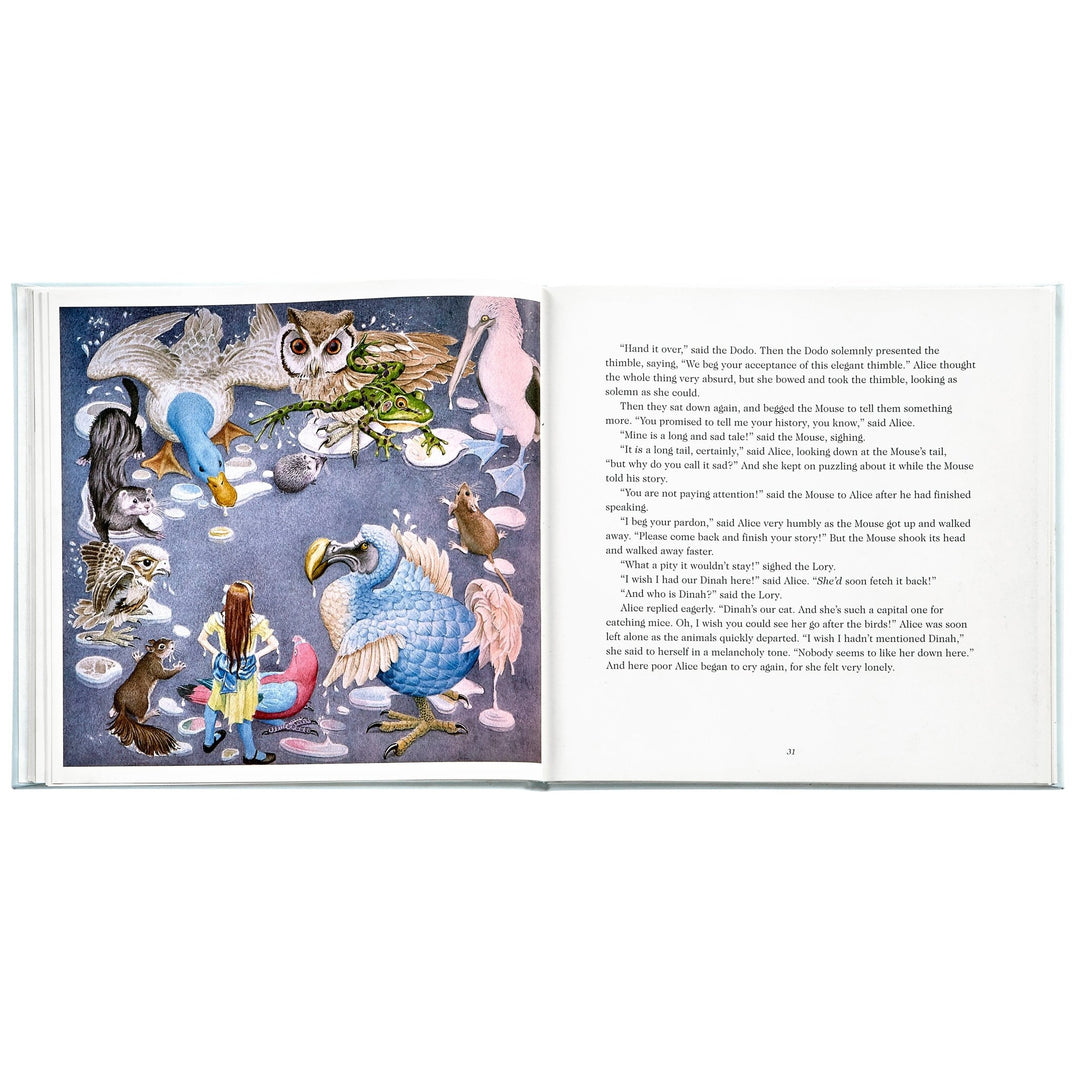 Alice's Adventures in Wonderland Graphic Image Books Alice's Adventures in Wonderland Bonjour Fete - Party Supplies