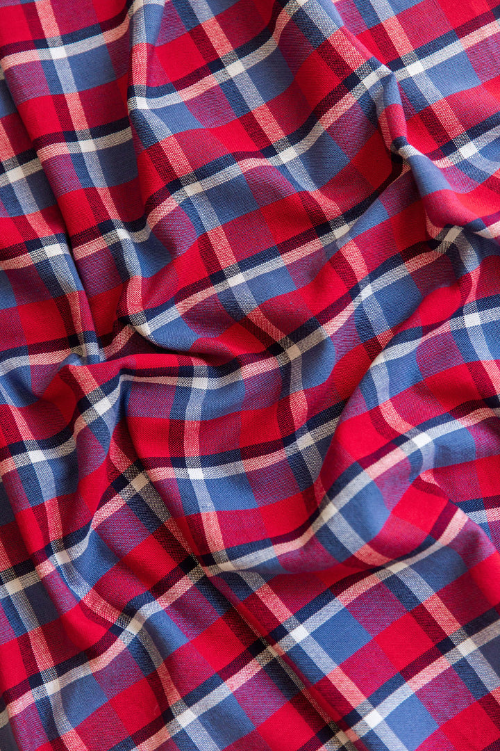 BETTY PLAID Red Tablecloth - Bonjour Fête 