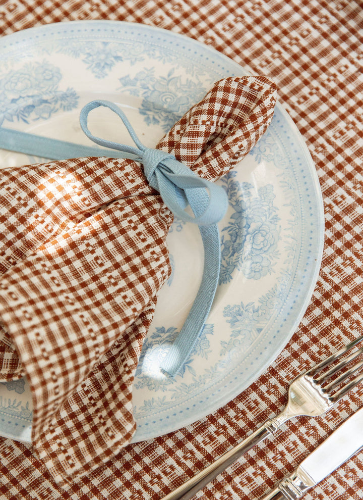 SOHO - Nutmeg Napkins Heather Taylor Home simple SOHO - Nutmeg Napkins Bonjour Fete - Party Supplies