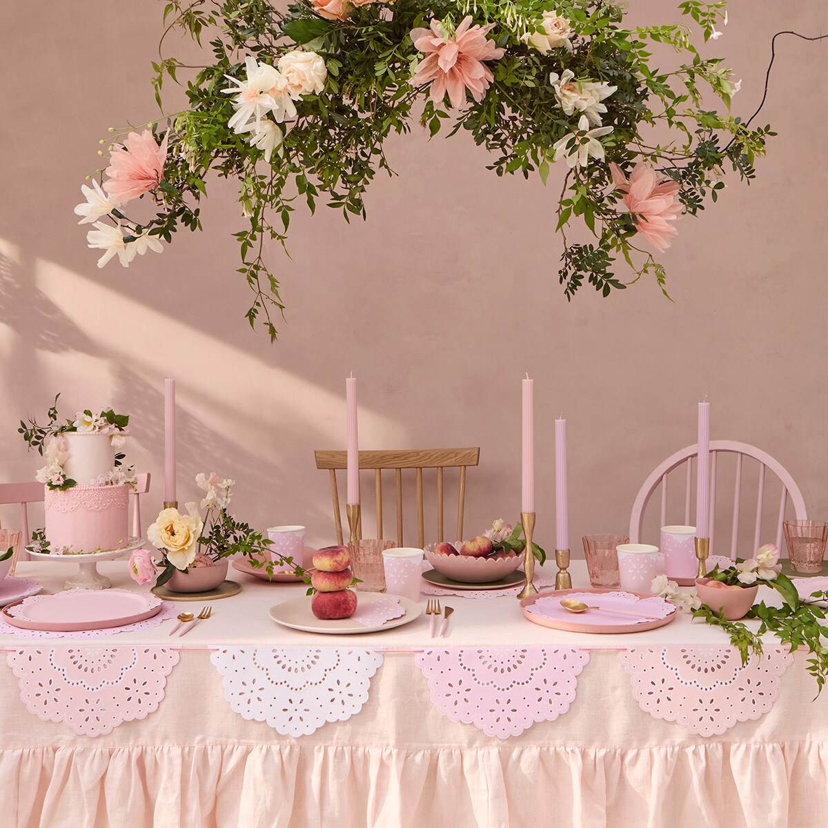 Broderie Anglaise Lace White Pennant Garland - Thumbnail 4