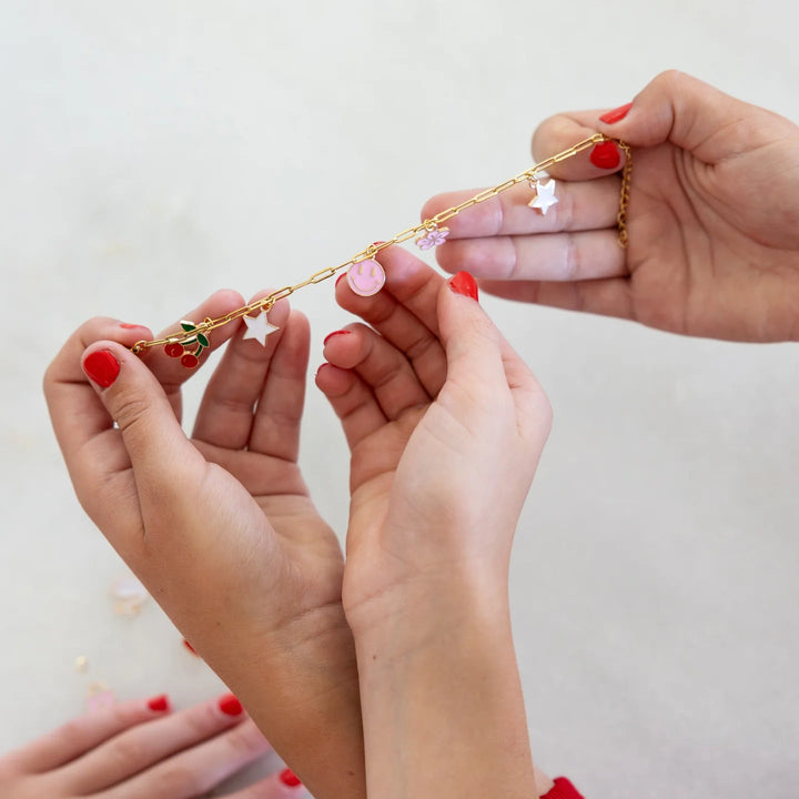 VALENTINE'S DAY CHARM BRACELET KIT My Mind’s Eye Valentine's Day Accessories VALENTINE'S DAY CHARM BRACELET KIT Bonjour Fete - Party Supplies